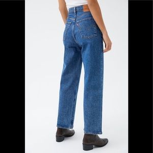 Levi’s Ribcage Straight Ankle Jeans Georgie Sz 27